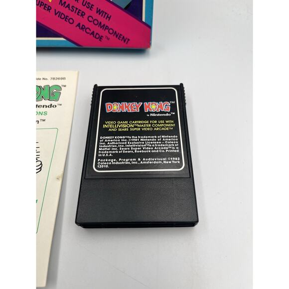 Donkey Kong (Intellivision, 1982, CIB) Complete with Manual CIB - Picture 2 of 14